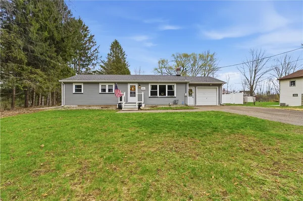 $199,900 | 3356 Monroe-Wayne County Line Road, Walworth, NY 14502