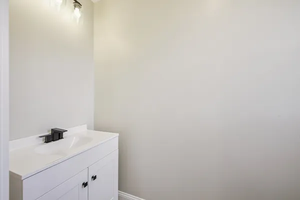 $3,300 | 108 Stowe Street, Unit 110, Fall River, MA 02720