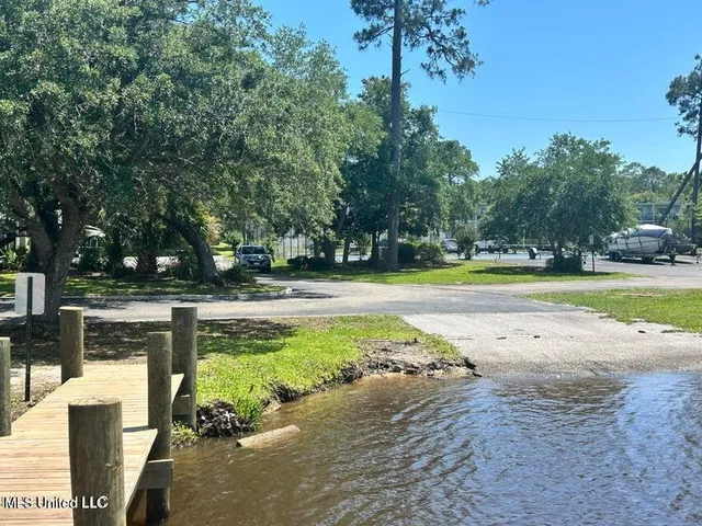 $125,000 | 3230 Cumberland Road, Unit 70, Ocean Springs, MS 39564