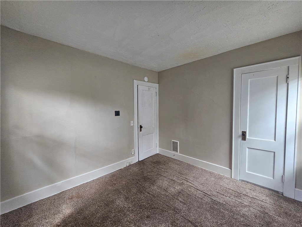 133 McKinley Street Rochester, NY 14609 - Photo 15 of 18