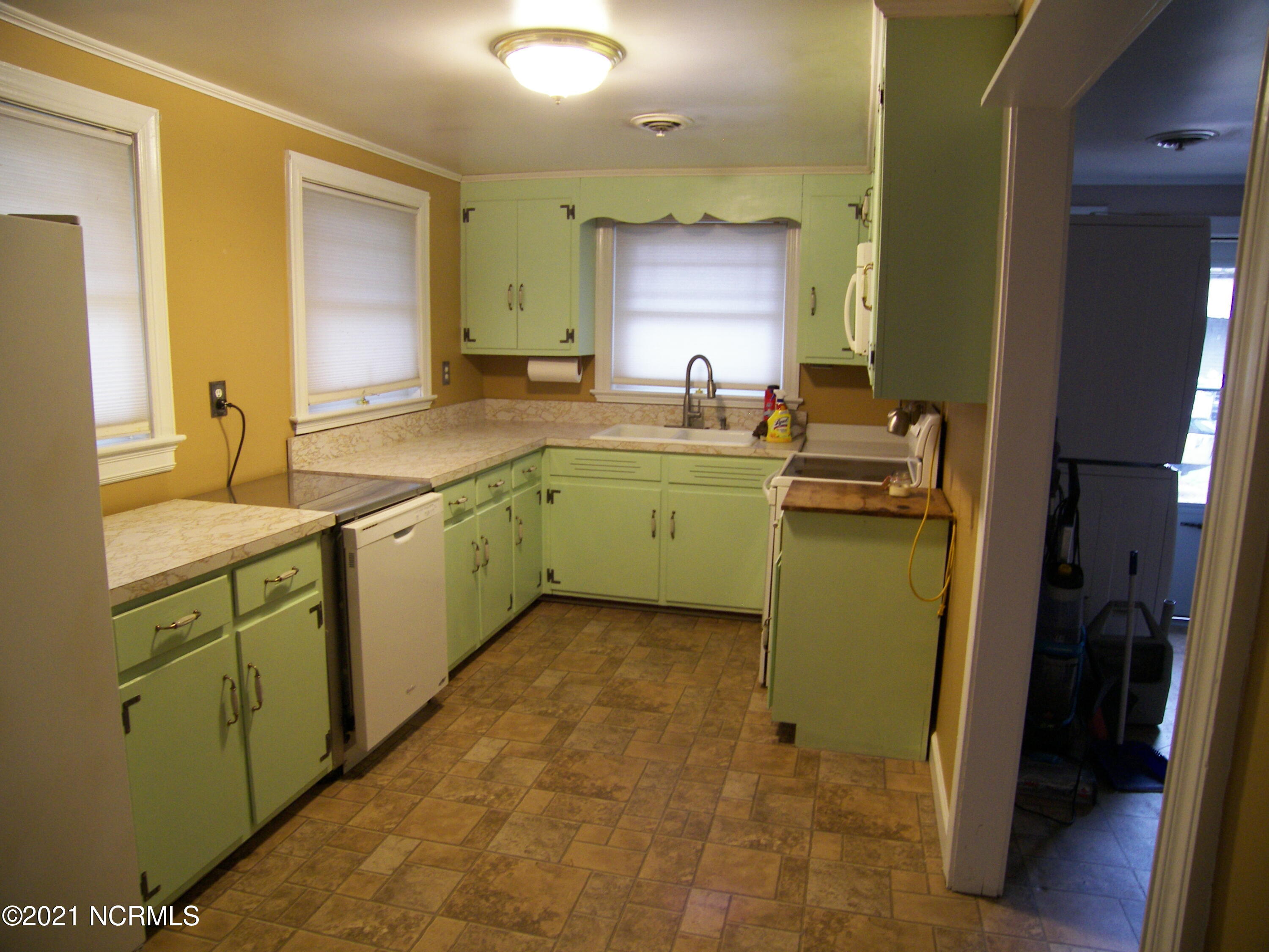 321 2nd Street Spring Hope, NC 27882 - Photo 2 of 13 Kitchen