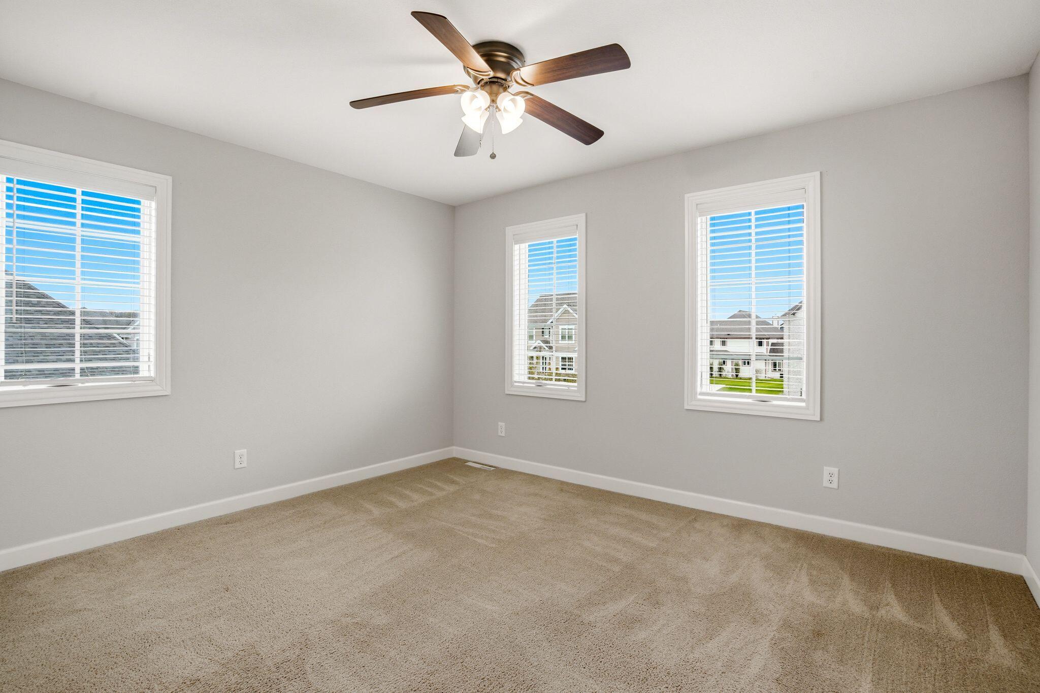 8618 North 117th Street Milwaukee, WI 53224 - Photo 30 of 36 8618 N 117th St, Milwaukee - HDR-32