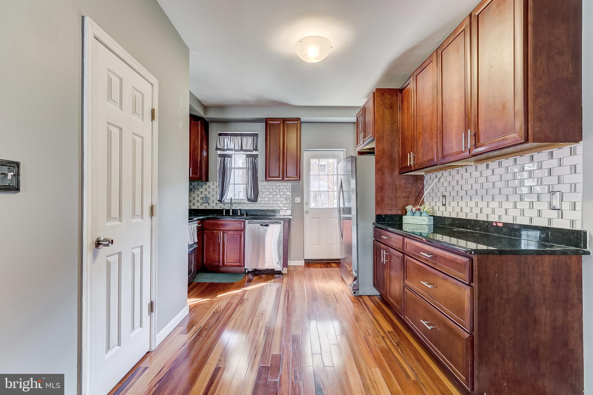 623 South Potomac Street Baltimore, MD 21224 - Photo 11 of 36