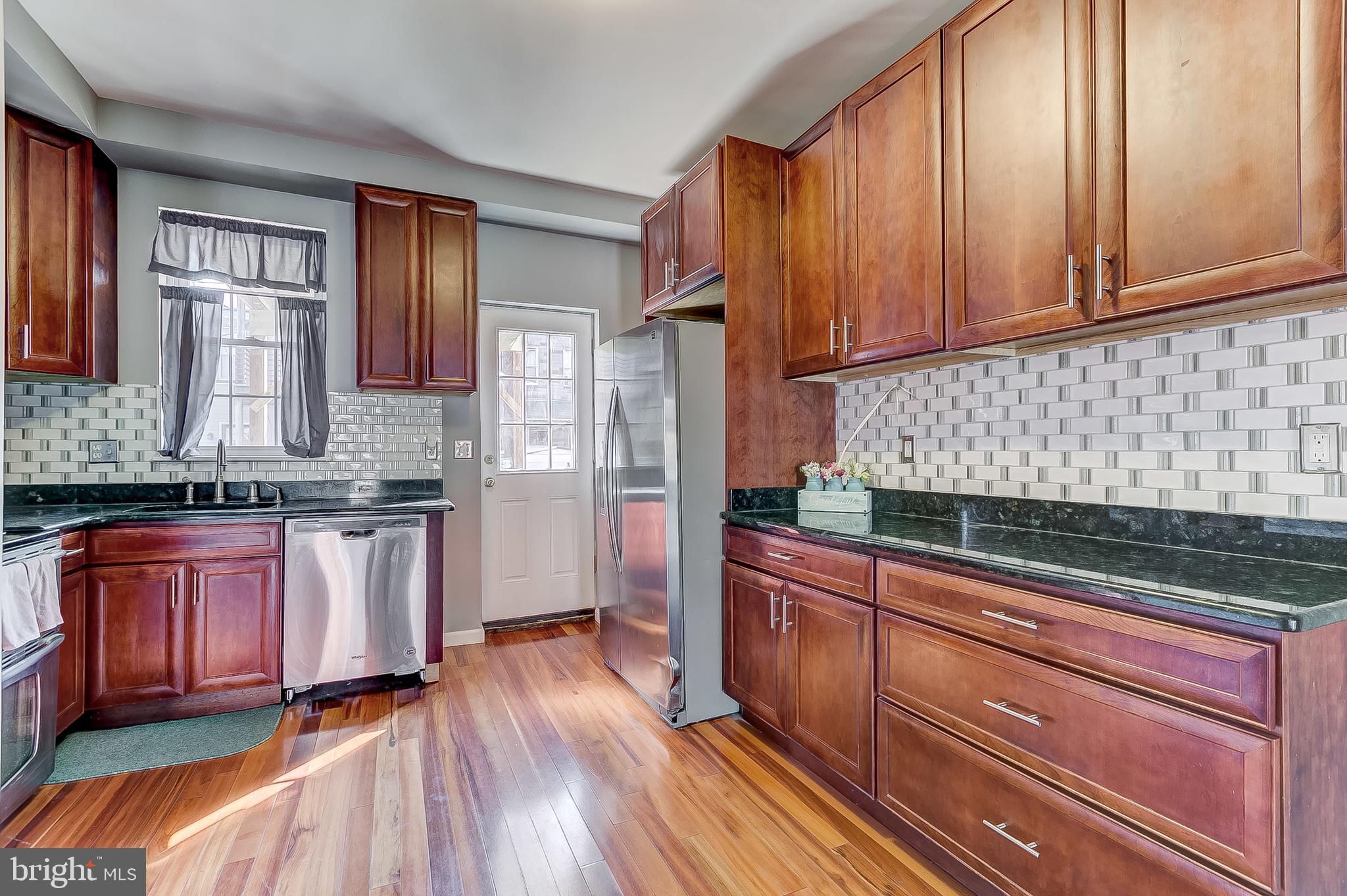623 South Potomac Street Baltimore, MD 21224 - Photo 12 of 36