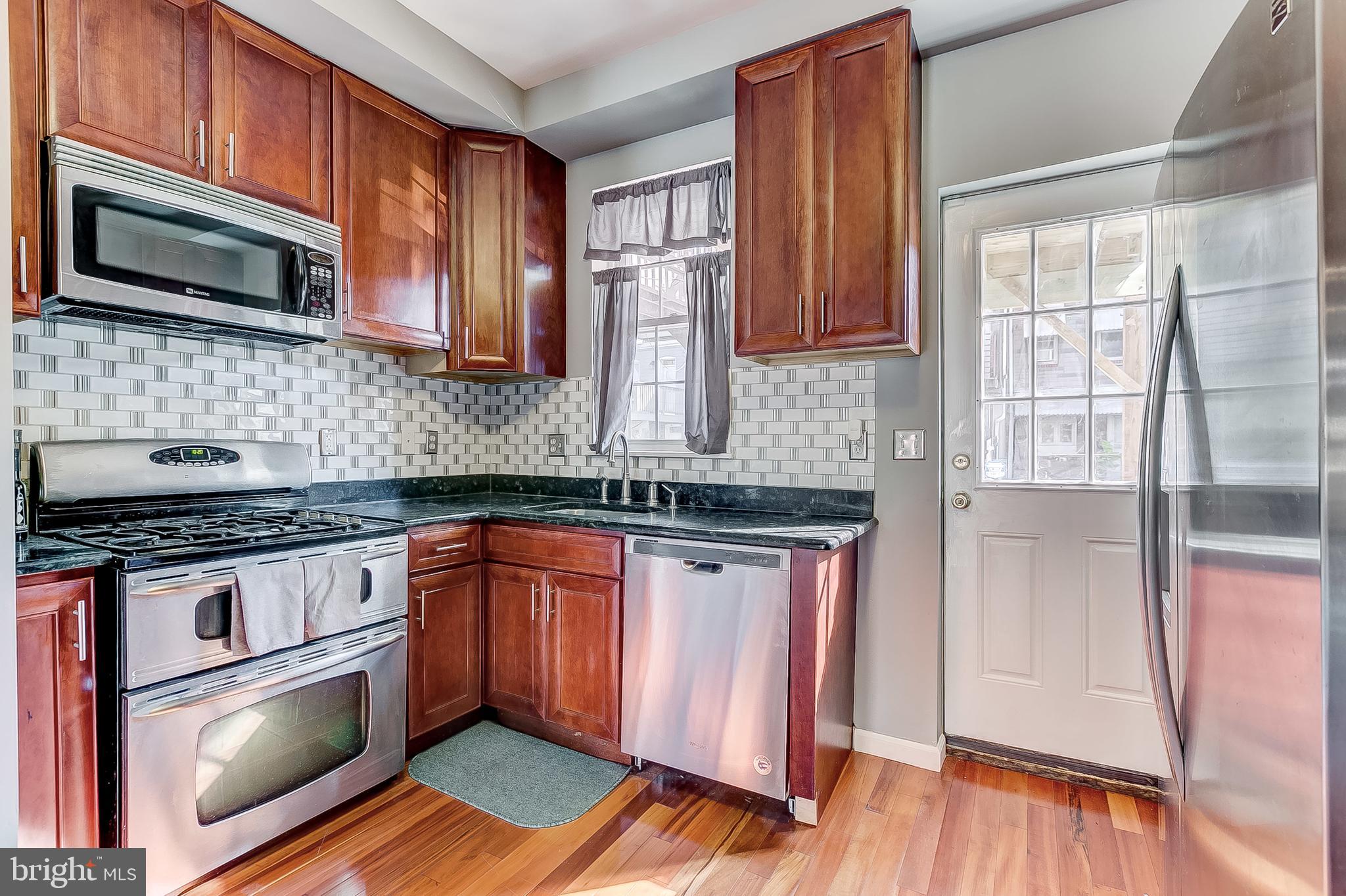 623 South Potomac Street Baltimore, MD 21224 - Photo 13 of 36
