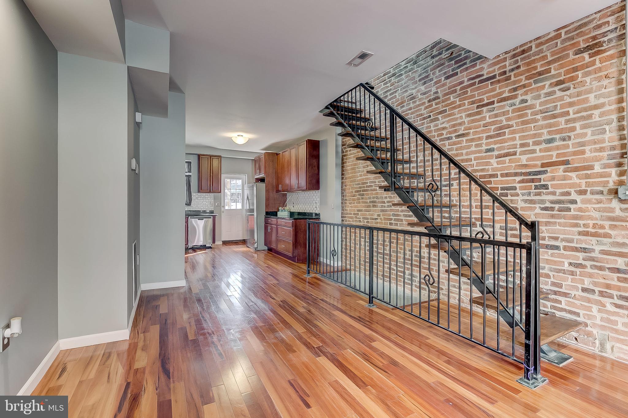 623 South Potomac Street Baltimore, MD 21224 - Photo 9 of 36