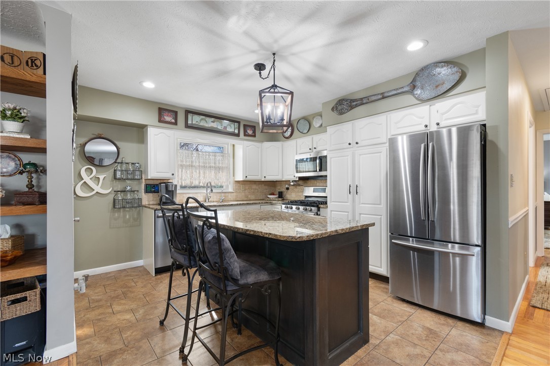 8135 Valley View Road Macedonia, OH 44056 - Photo 8 of 33 Gallery Image 8