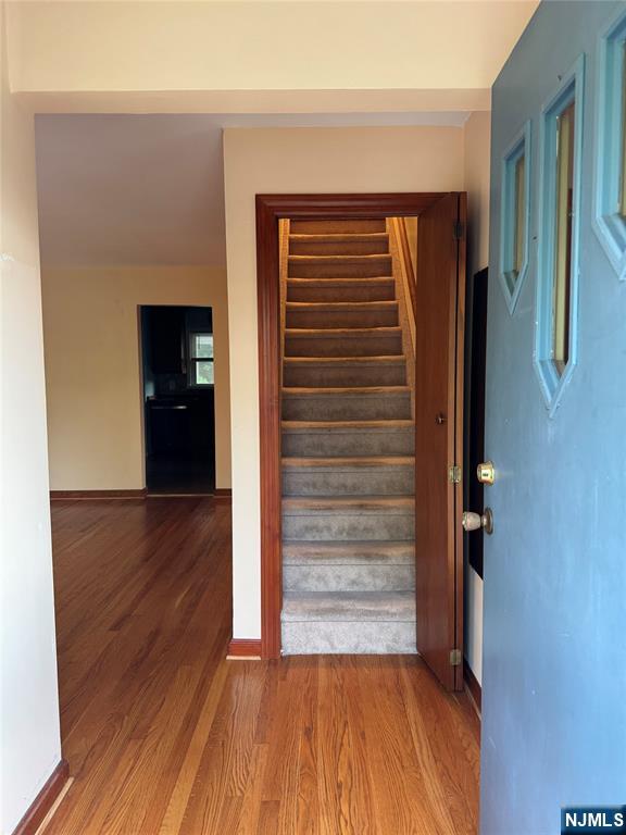 243 Donaldson Avenue Rutherford, NJ 07070 - Photo 4 of 25