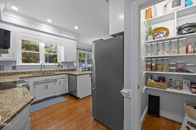 $725,000 | 4304 Omni Place, Raleigh, NC 27613