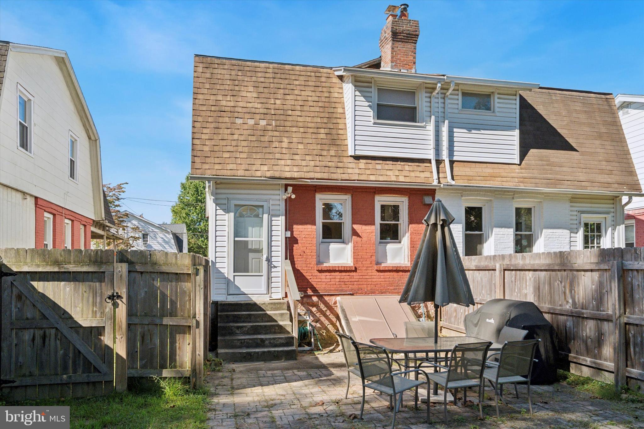 121 Conway Avenue Narberth, PA 19072 - Photo 19 of 27 a front view of a house with a porch