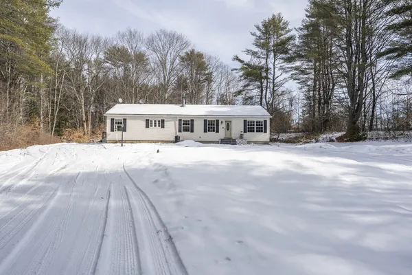 $399,000 | 12 Honeysuckle Lane, Brunswick, ME 04011