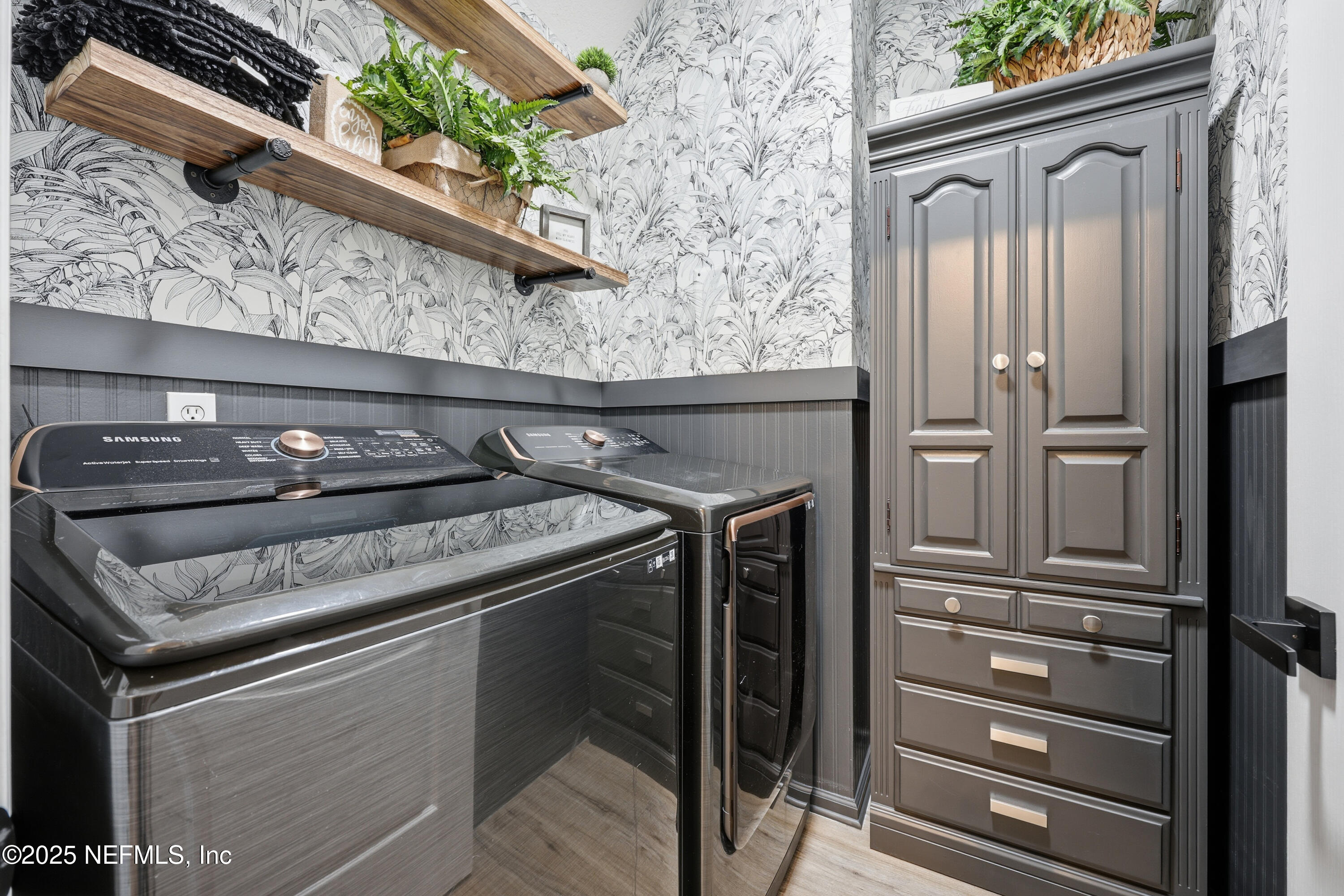 2301 Country Side Drive Fleming Island, FL 32003 - Photo 9 of 58 Laundry Area