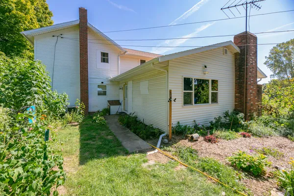 $315,000 | 64554 Highway 40, Jones, MI 49061