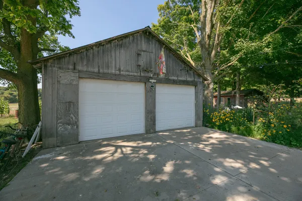 $315,000 | 64554 Highway 40, Jones, MI 49061