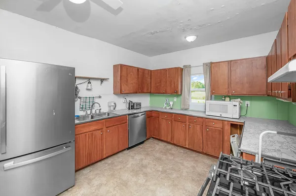 $315,000 | 64554 Highway 40, Jones, MI 49061