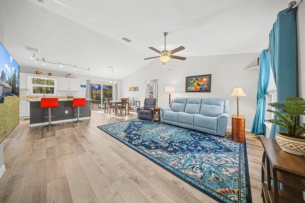 9085 Southwest 202nd Avenue Road Dunnellon, FL 34431 - Photo 7 of 35