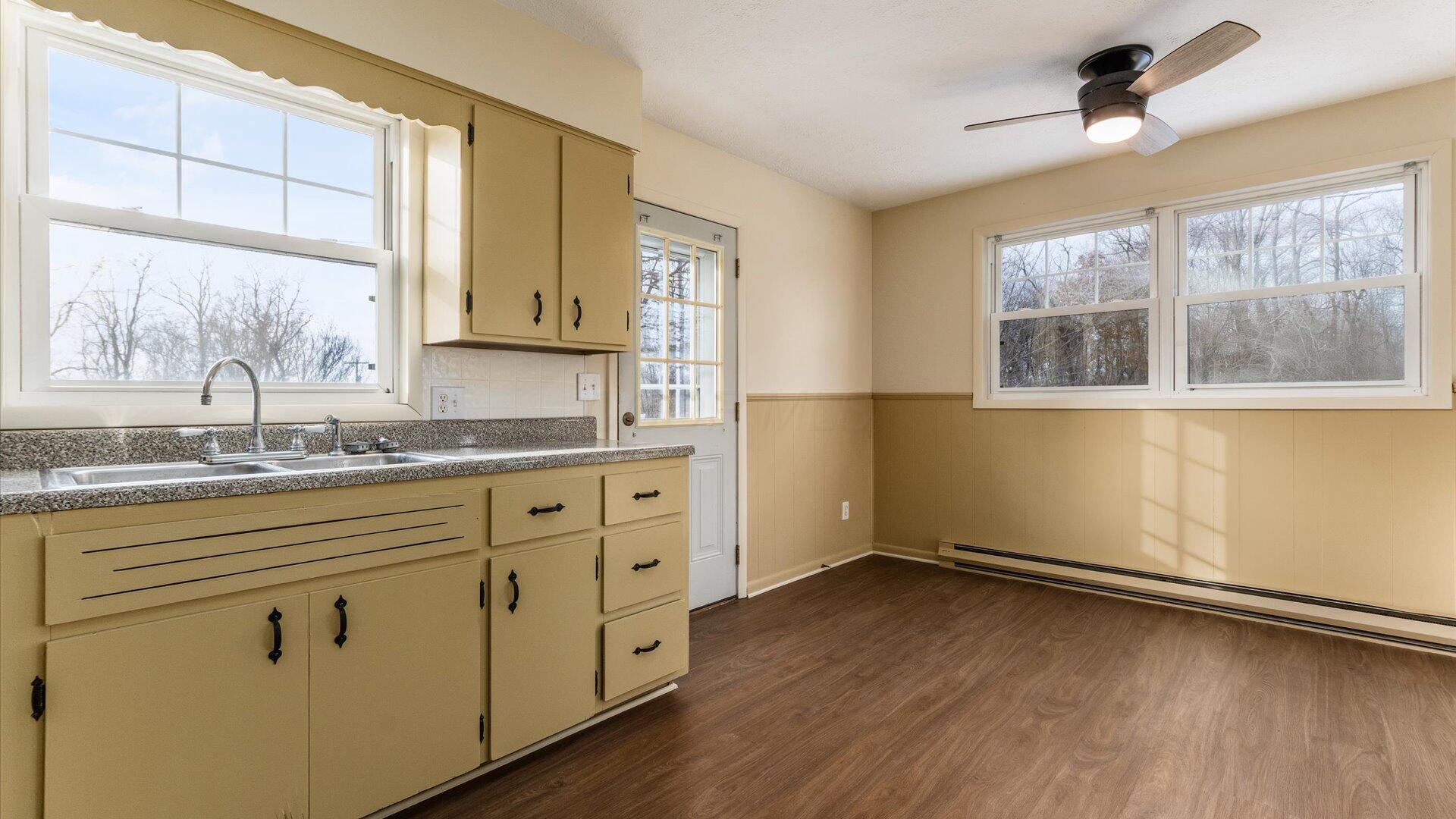 6295 Dresden Road Zanesville, OH 43701 - Photo 9 of 43 10-zj 6295 Dresden Rd011