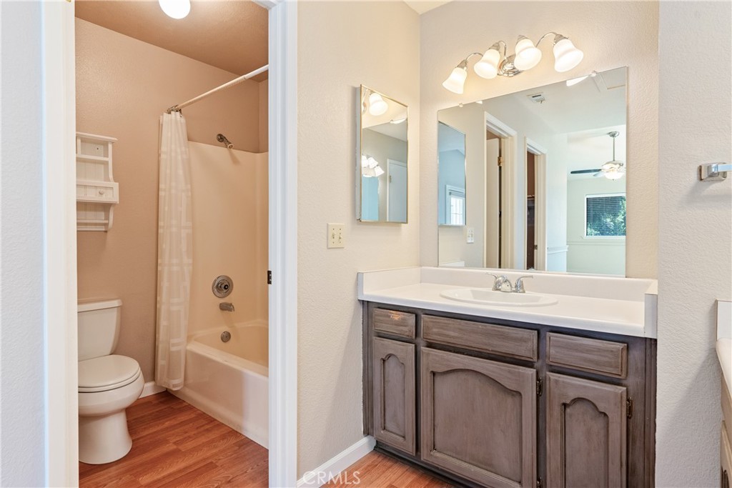 6815 Santa Lucia Road, Unit 5 Atascadero, CA 93422 - Photo 24 of 44 Primary bath, talk about convenience and privacy! There is a separate room for the commode and tub/shower combination.