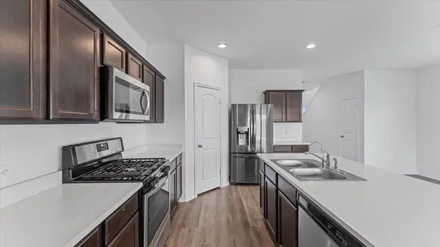 $289,000 | 2403 Heeney Pk Lane, Spring, TX 77373