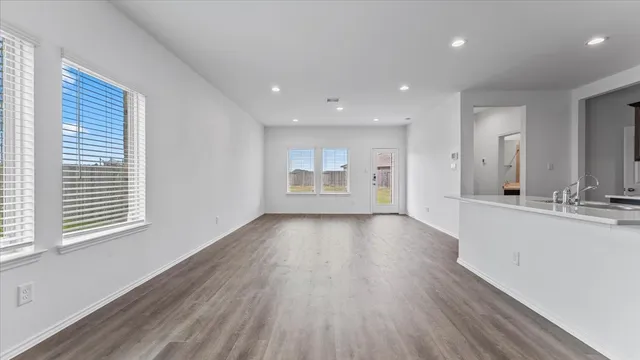 $289,000 | 2403 Heeney Pk Lane, Spring, TX 77373