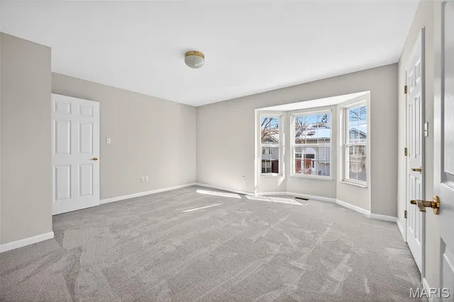 $230,000 | 2009 Belltower Drive, Unit B, St. Peters, MO 63376