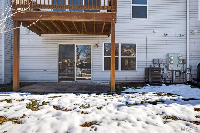 $230,000 | 2009 Belltower Drive, Unit B, St. Peters, MO 63376