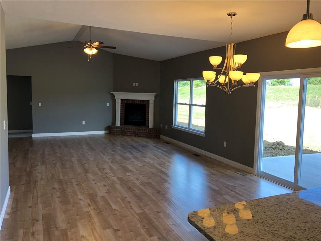 240 Saddlebrook Springfield, OH 45502 - Photo 4 of 18