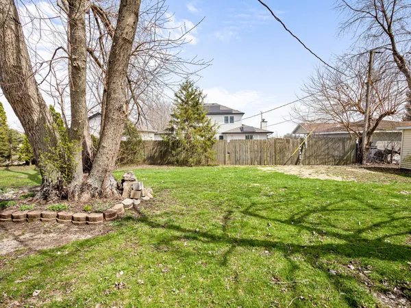 $289,700 | 1415 Marigold Drive, Joliet, IL 60433