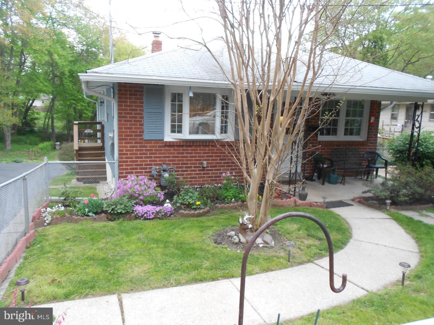 15 Walnut Road Wallingford, PA 19086 - Photo 1 of 14