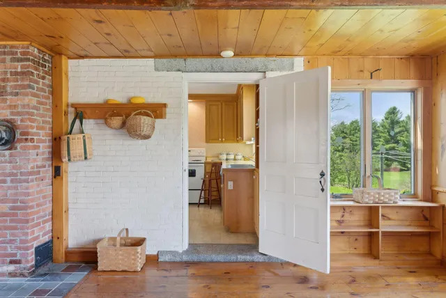 $729,000 | 538 Malbons Mills Road, Skowhegan, ME 04976