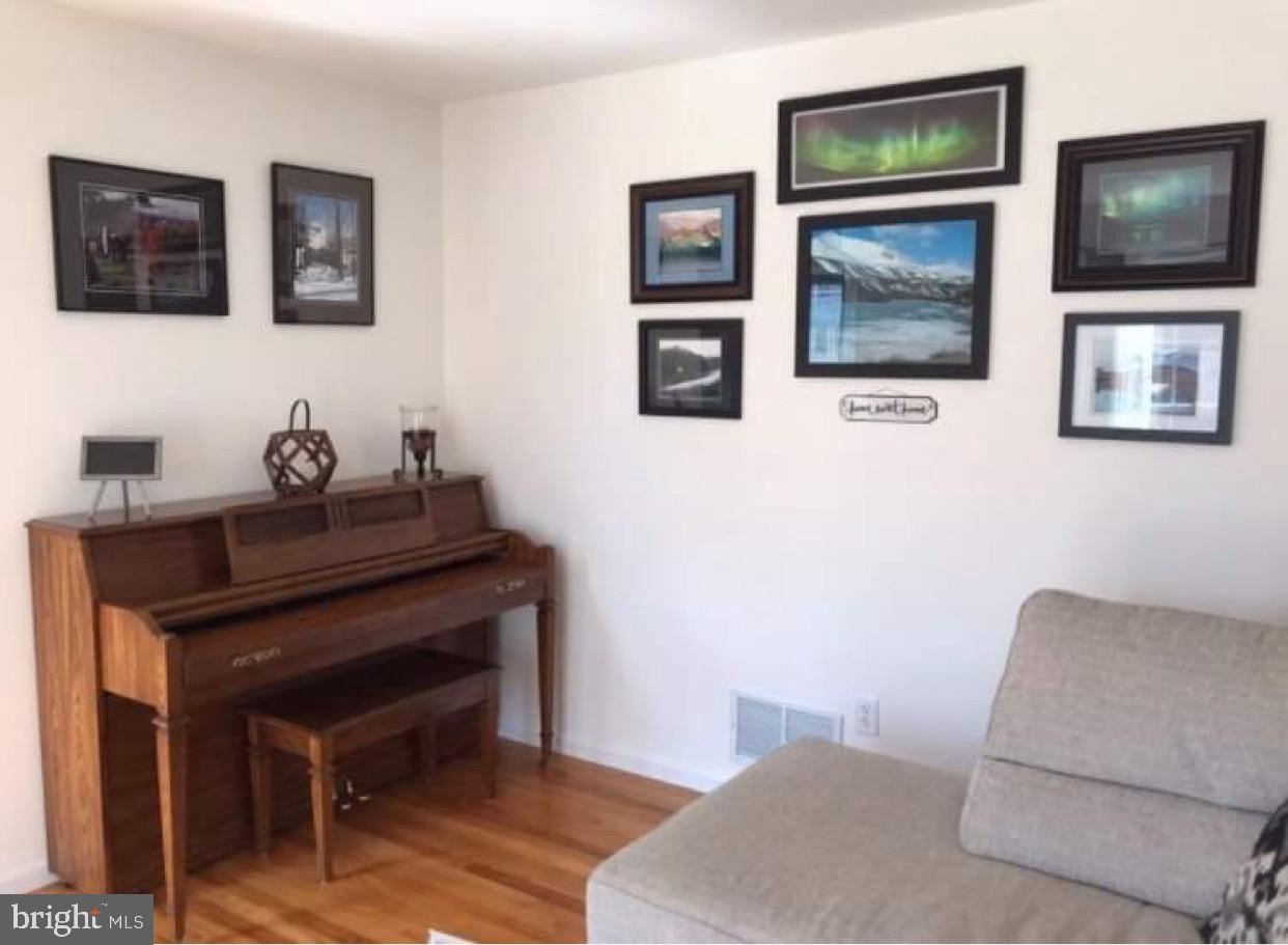 124 Swordfish Road Manahawkin, NJ 08050 - Photo 7 of 32