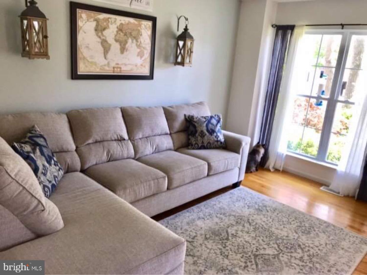 124 Swordfish Road Manahawkin, NJ 08050 - Photo 8 of 32