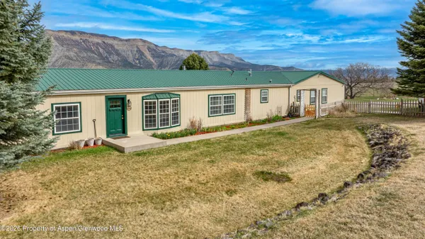 $875,000 | 390 County Road 337, Parachute, CO 81635