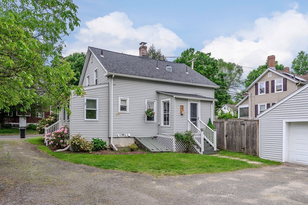 15 Ryan Road Northampton, MA 01062 - Photo 5 of 40