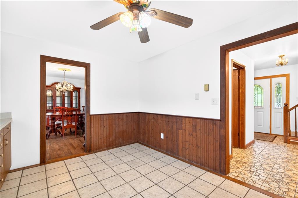709 Vernon Drive Rostraver Township, PA 15012 - Photo 10 of 40