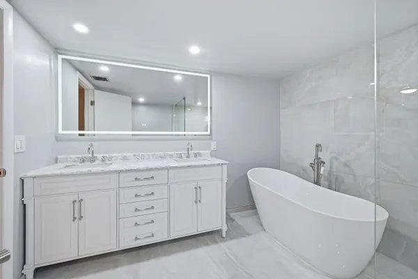 $899,000 | 5935 Glenbrook Drive, Boca Raton, FL 33433