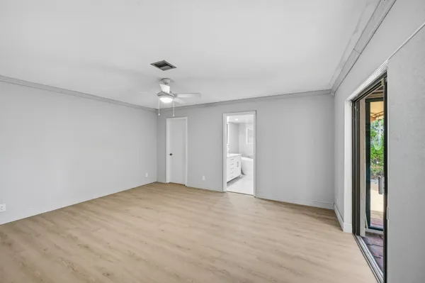 $899,000 | 5935 Glenbrook Drive, Boca Raton, FL 33433