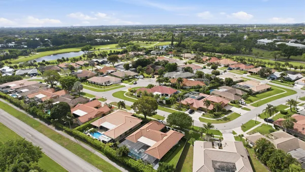 $899,000 | 5935 Glenbrook Drive, Boca Raton, FL 33433