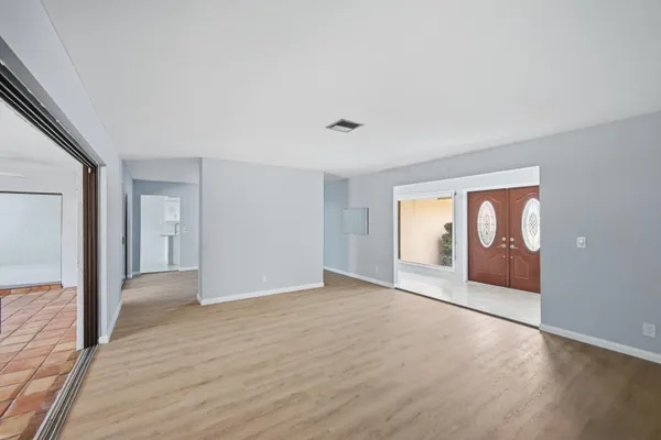 $899,000 | 5935 Glenbrook Drive, Boca Raton, FL 33433