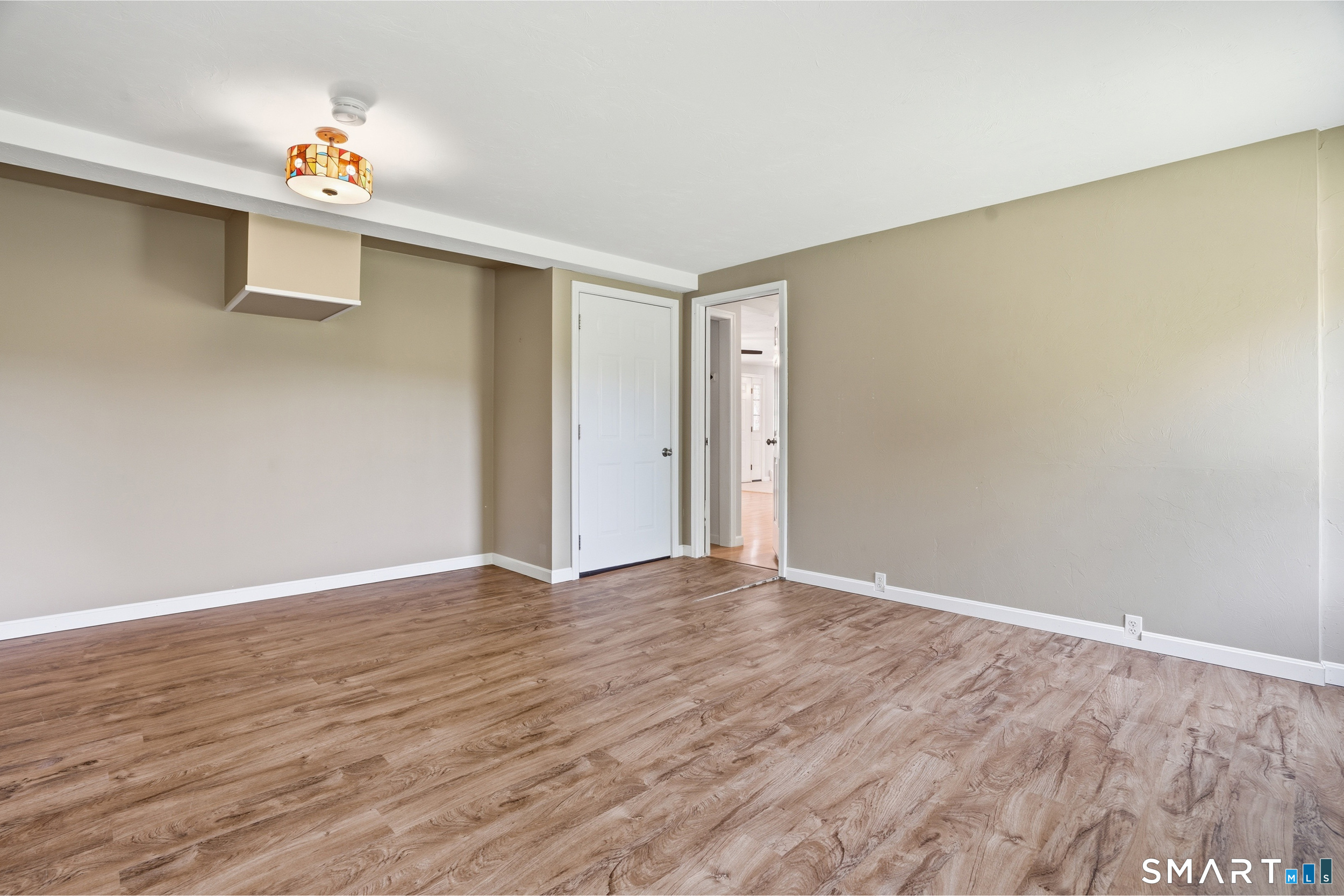 1555 Riverside Drive Thompson, CT 06255 - Photo 15 of 34