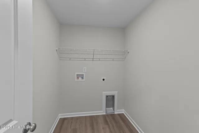 $379,990 | 1000 Tawney Trace, New Bern, NC 28562