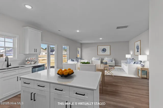 $379,990 | 1000 Tawney Trace, New Bern, NC 28562