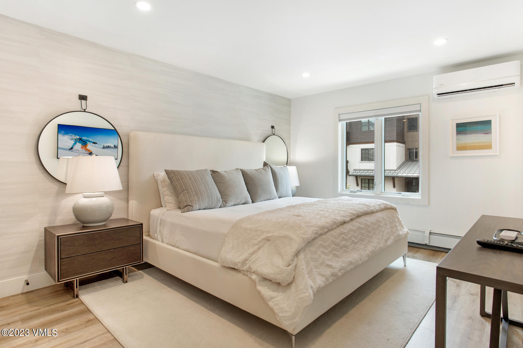 548 South Frontage Road West, Unit 408 Vail, CO 81657 - Photo 12 of 30 Primary Bedroom