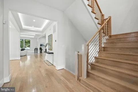 $2,267,000 | 1910 Cherri Drive, Falls Church, VA 22043