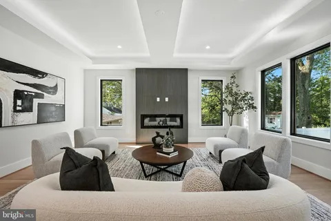 $2,267,000 | 1910 Cherri Drive, Falls Church, VA 22043