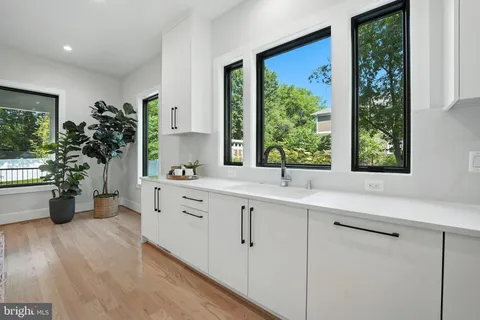 $2,267,000 | 1910 Cherri Drive, Falls Church, VA 22043