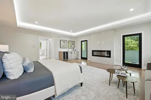 $2,267,000 | 1910 Cherri Drive, Falls Church, VA 22043