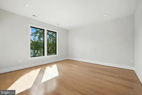 $2,267,000 | 1910 Cherri Drive, Falls Church, VA 22043