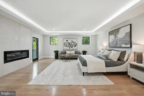 $2,267,000 | 1910 Cherri Drive, Falls Church, VA 22043