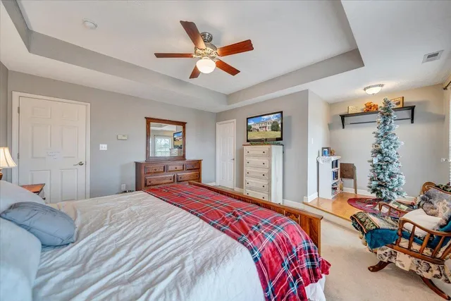 $724,950 | 185 Walnut Manor Drive, Fincastle, VA 24090